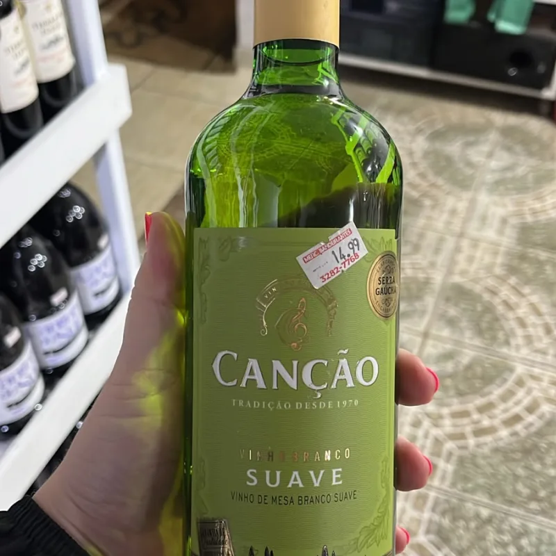 VINHO BRANCO SUAVE 750ml CANÇAO